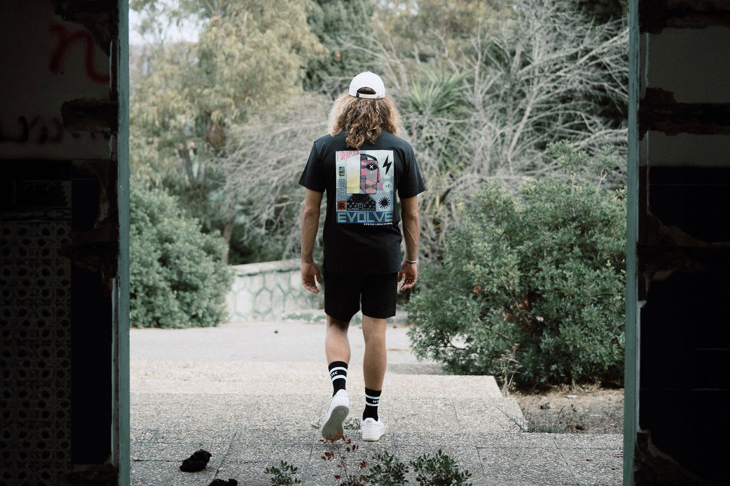 Mystic Groove Tee 25