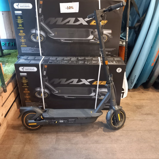 Segway-Ninebot MAX G2E Kickscooter | 900w 36v 15.3Ah | USED / GRADE A