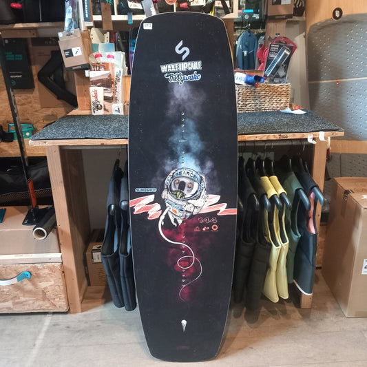 2024 Slingshot BEARDEN Wakeboard 144cm NUM7 | USED / GRADE C