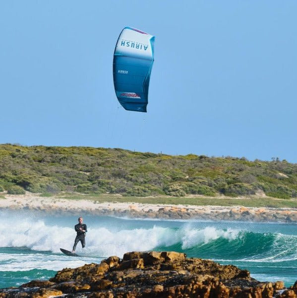 2024 Airush SESSION V2 Kite