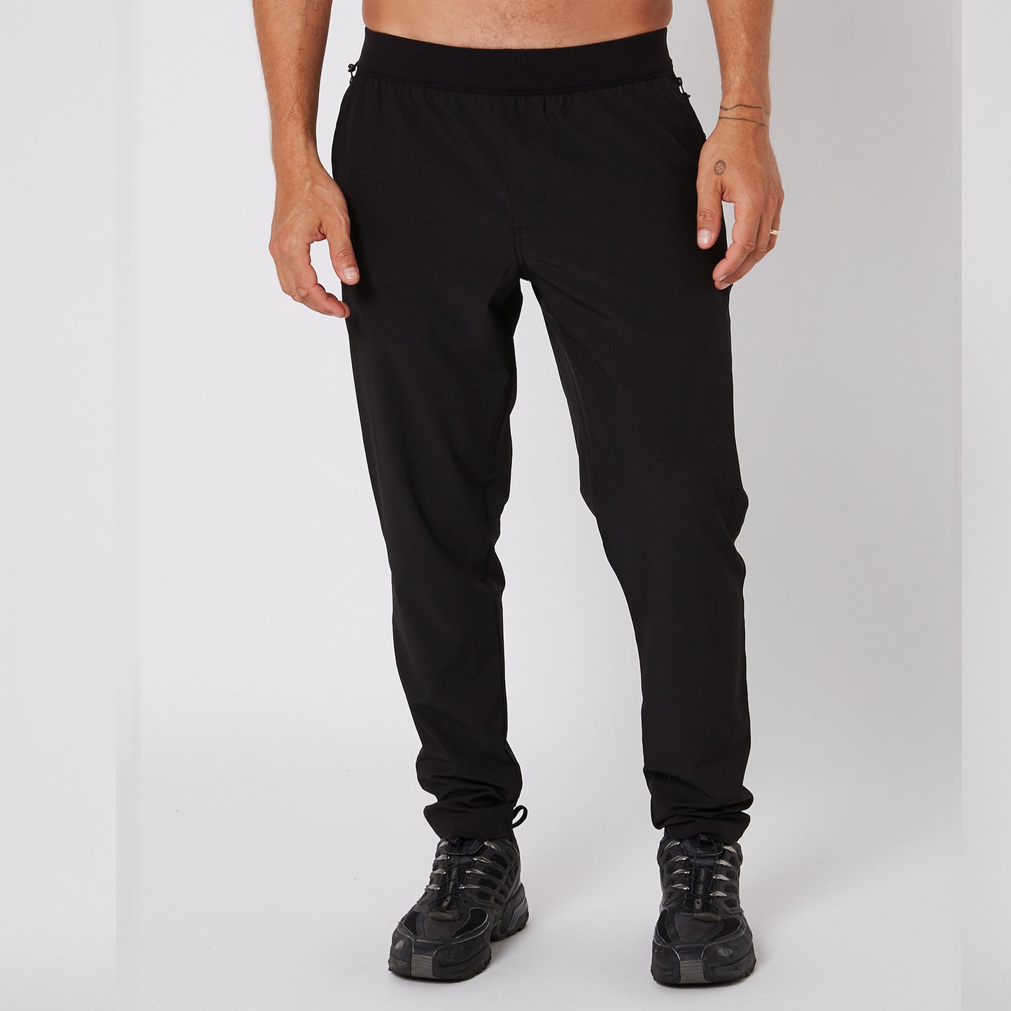 2025 Follow Tech Pants