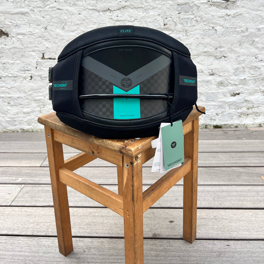 2025 Ride Engine Elite Carbon Type 1 Hyperlock Harness w/spreader Bar | USED / GRADE A