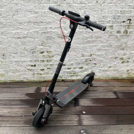 Ninebot E3 Pro (128km!) 800w 36v | USED / GRADE A