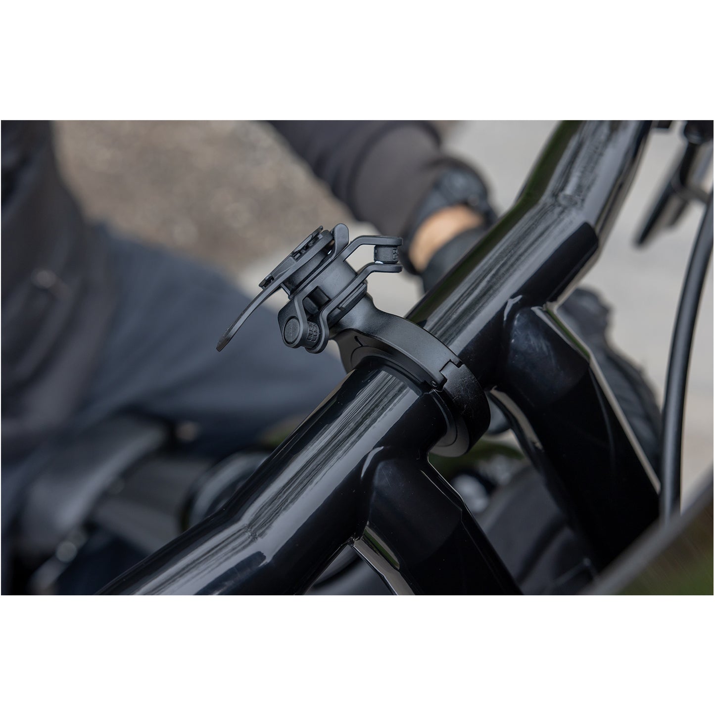 Quad Lock Motorcycle Handlebar Mount Pro Large