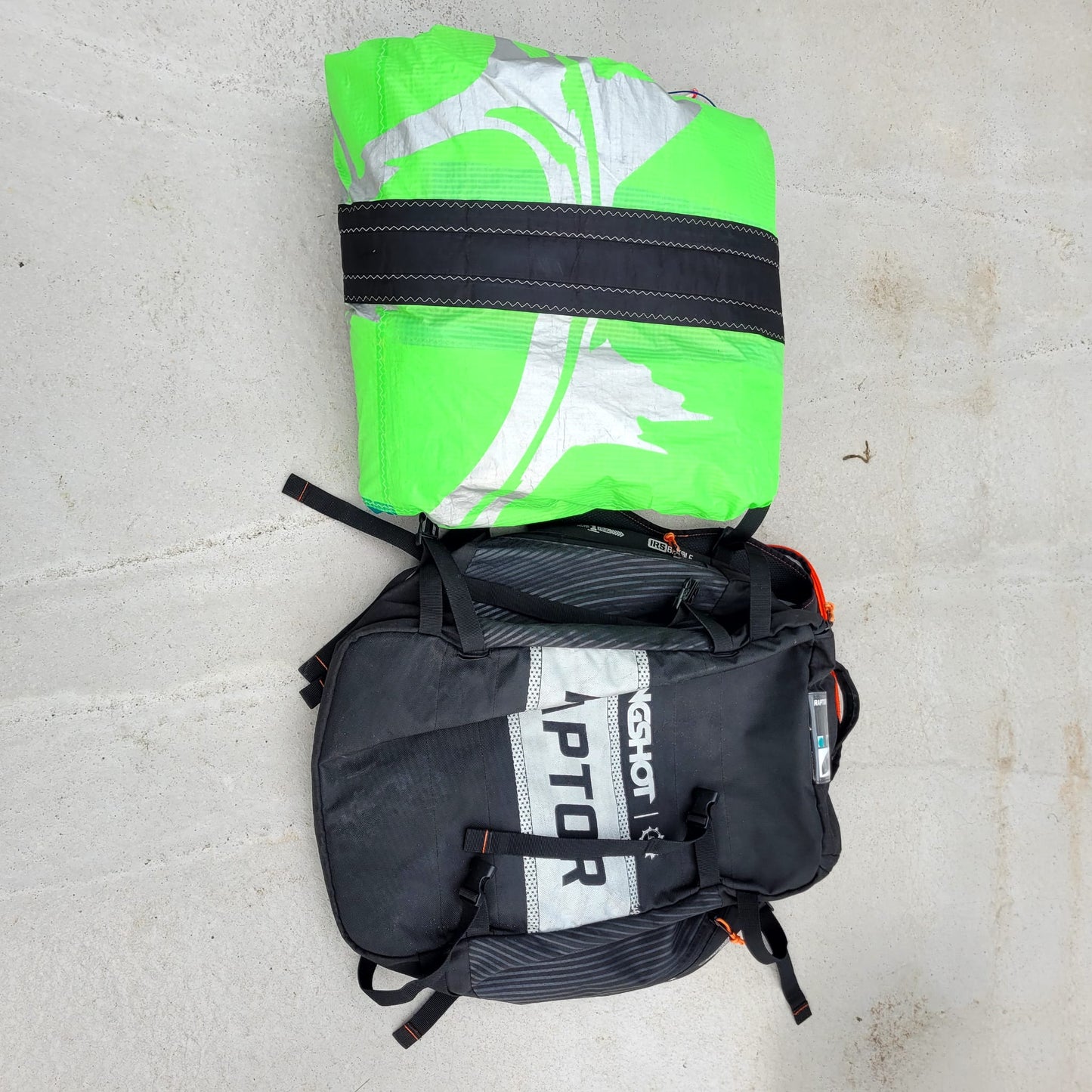 2020 Slingshot 8m RAPTOR V1 Kite Only w/bag | USED / GRADE C