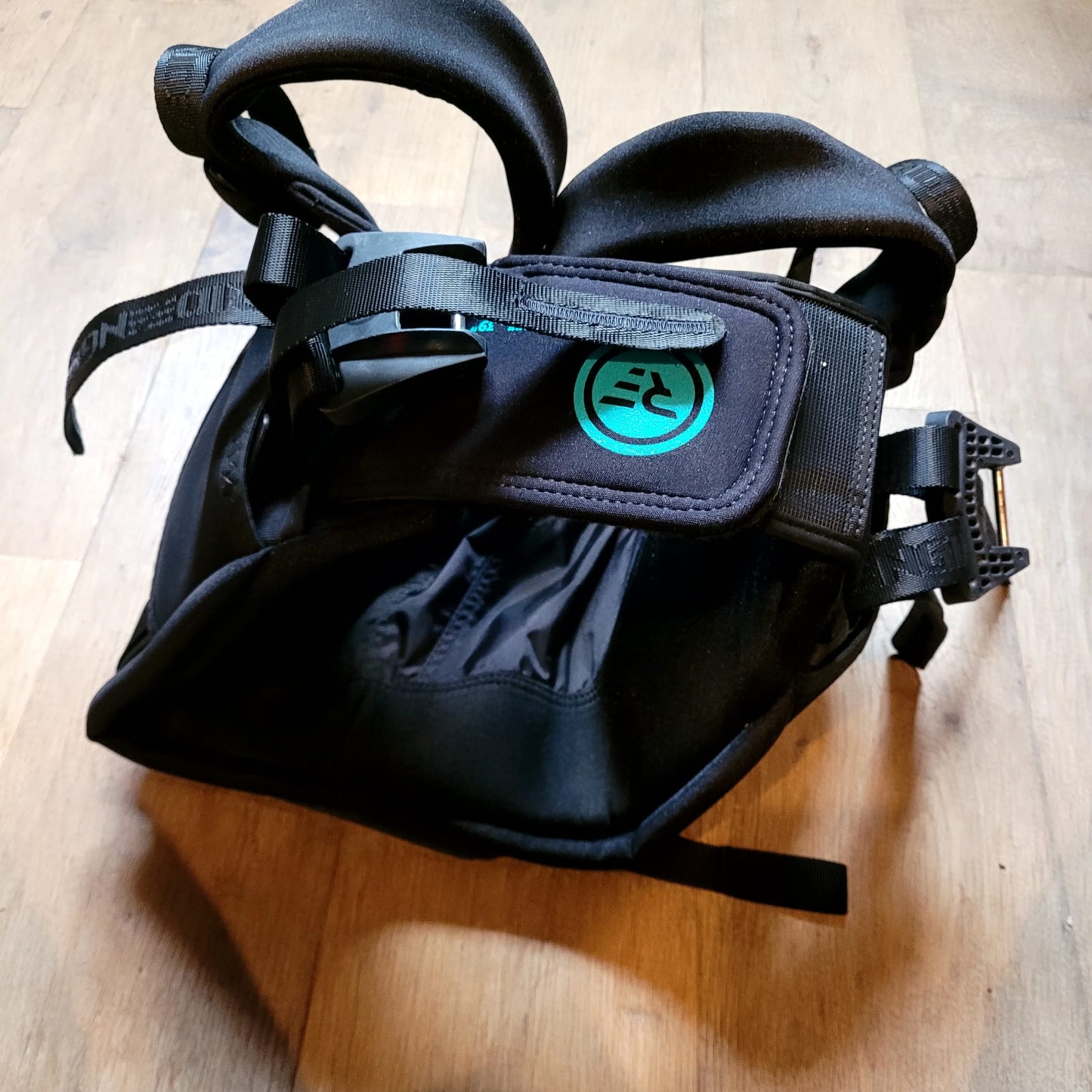 2023 Ride Engine CONTOUR V2 Seat Harness | USED / GRADE A