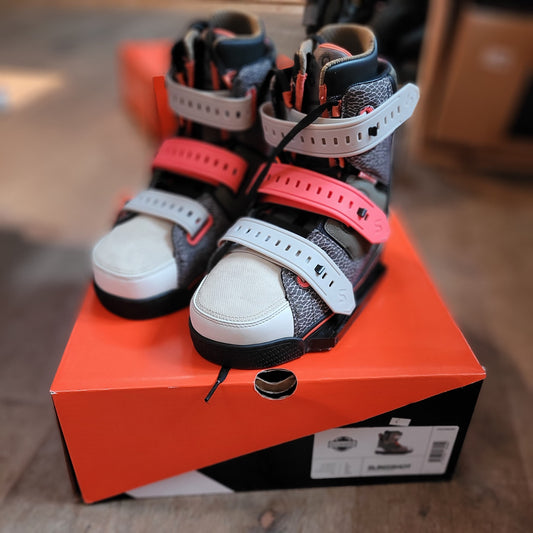 2024 Slingshot ZUUPACK Wakeboots US9 - NUM6 | USED / GRADE A