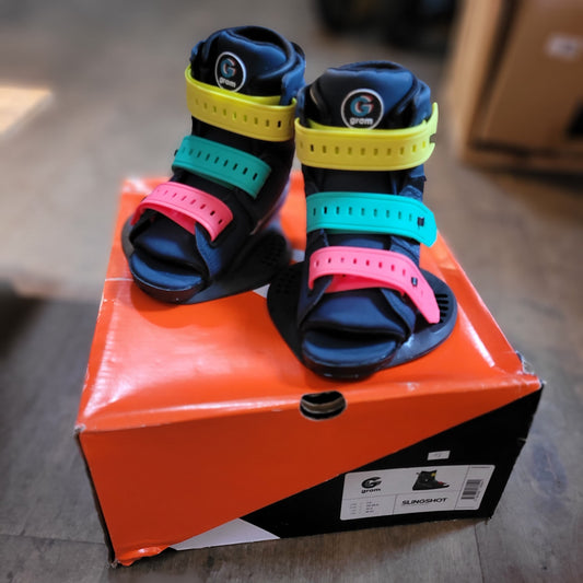 2024 Slingshot GROM EVERSHRED Wakeboots - NUM15 | USED / GRADE A