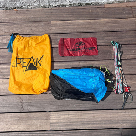 2013 Flysurfer 9m PEAK Kite & Bar w/bag | USED / GRADE C