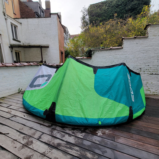 Ozone EDGE 9m VT Kite Only w/bag | USED / GRADE B