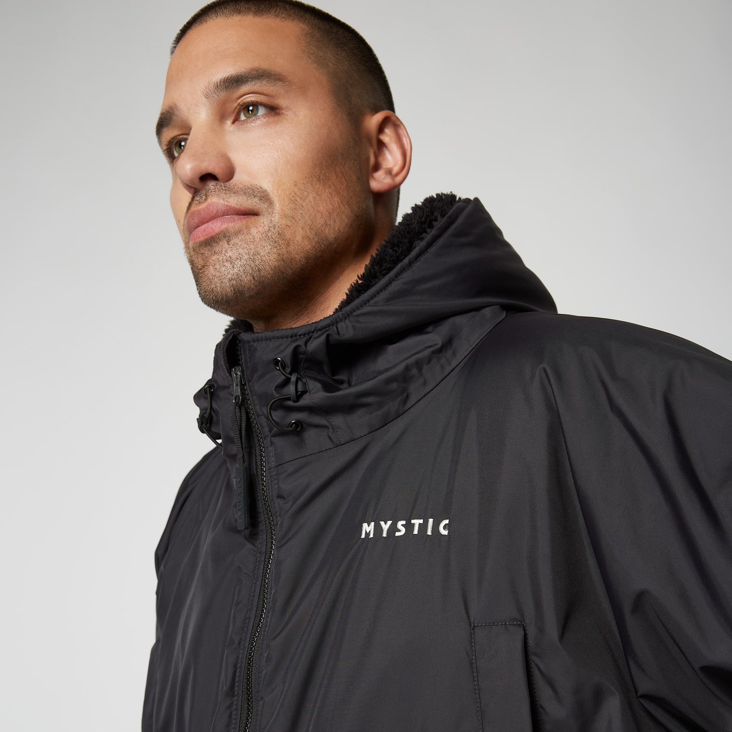 Mystic Poncho Explore DTS