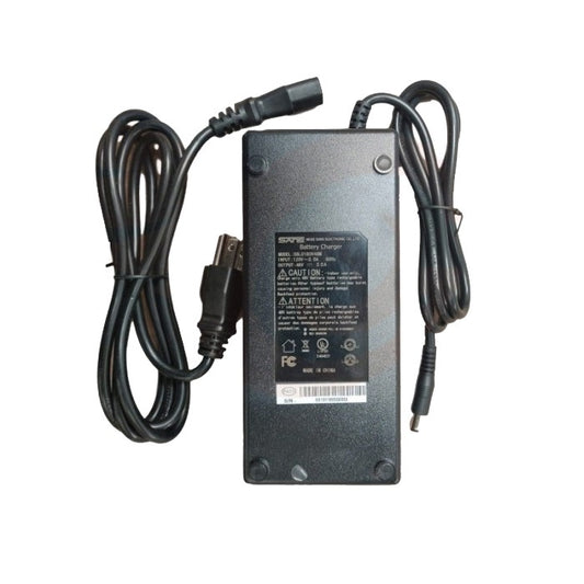 E-TWOW Charger Lithium BOOSTER GT 2020 54,6V 3,0A - pin 5mm