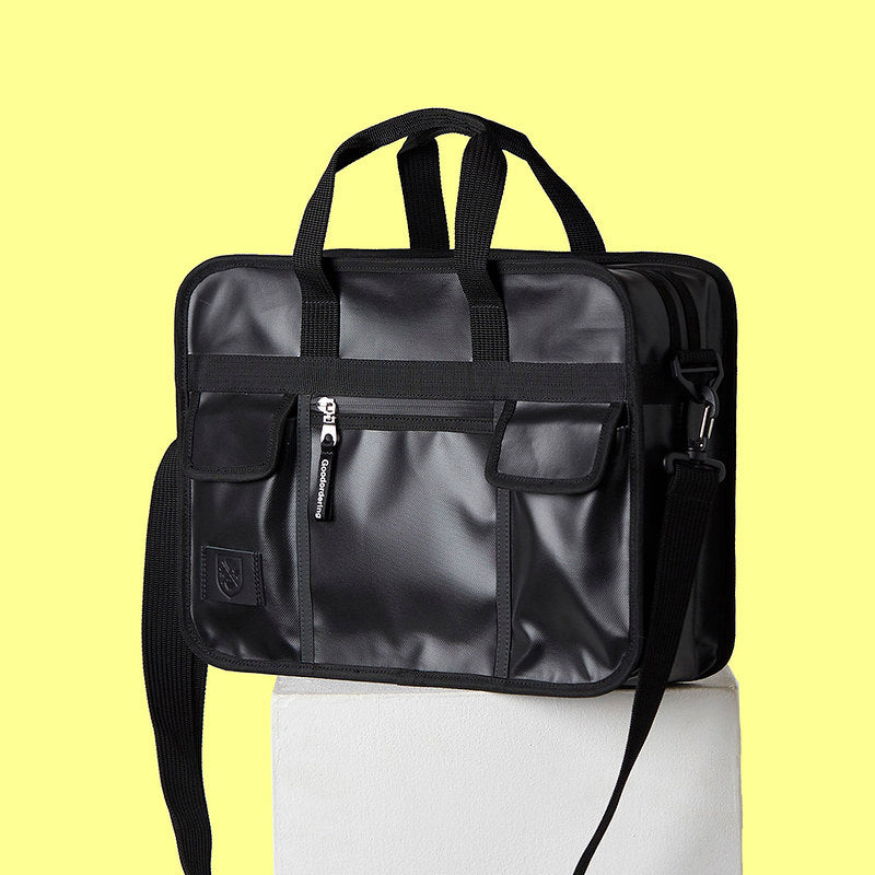 Monochrome Shoulder Bag - Briefcase Black