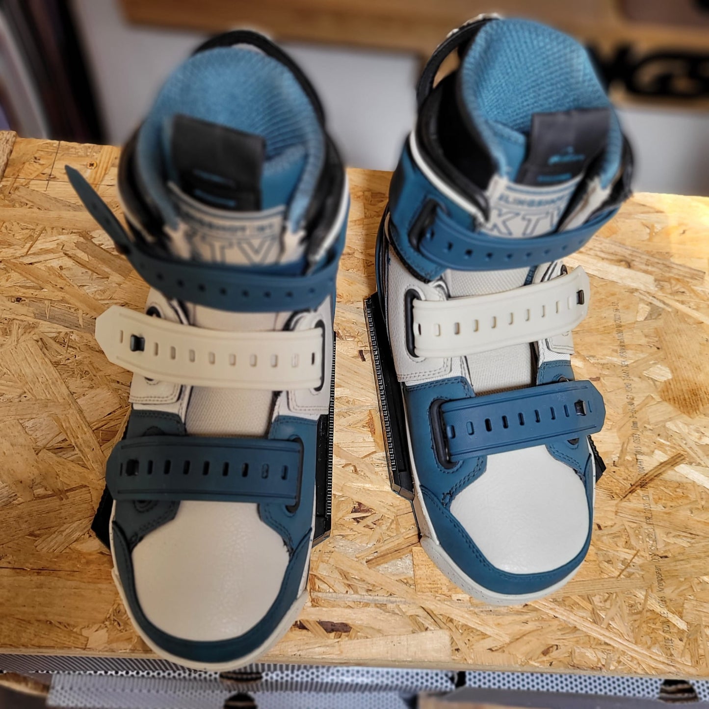 2022 Slingshot KTV - Men's Wake Boots S86 - US 8 | USED / GRADE A