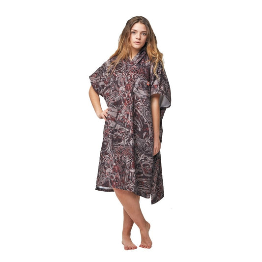 AFTER - Poncho, Nightmare Black