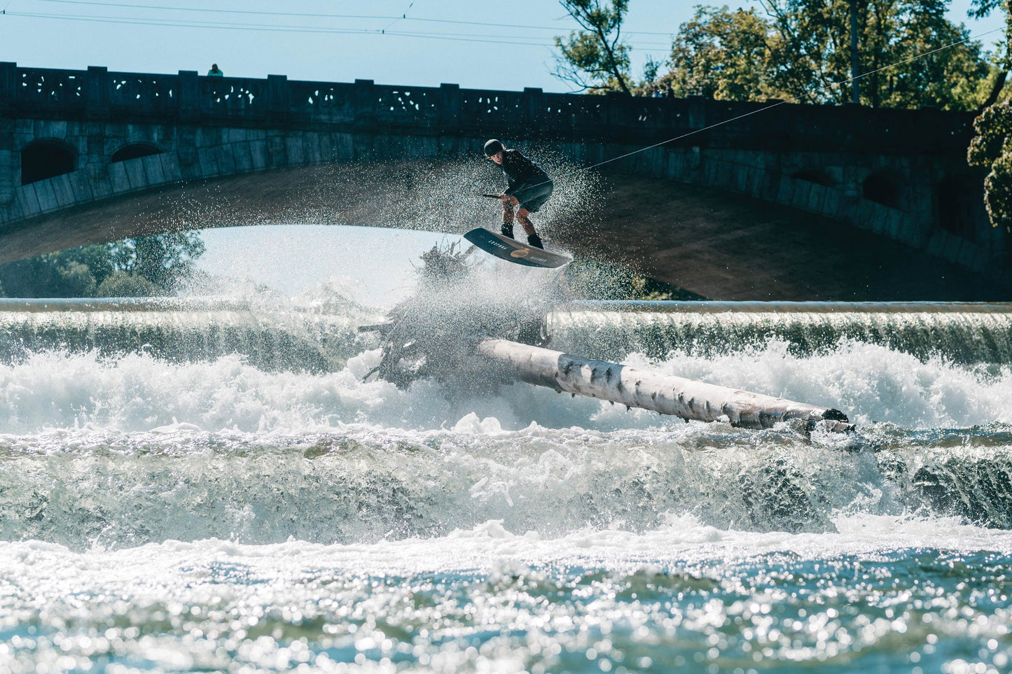 Mystic Meridian Hybrid Short