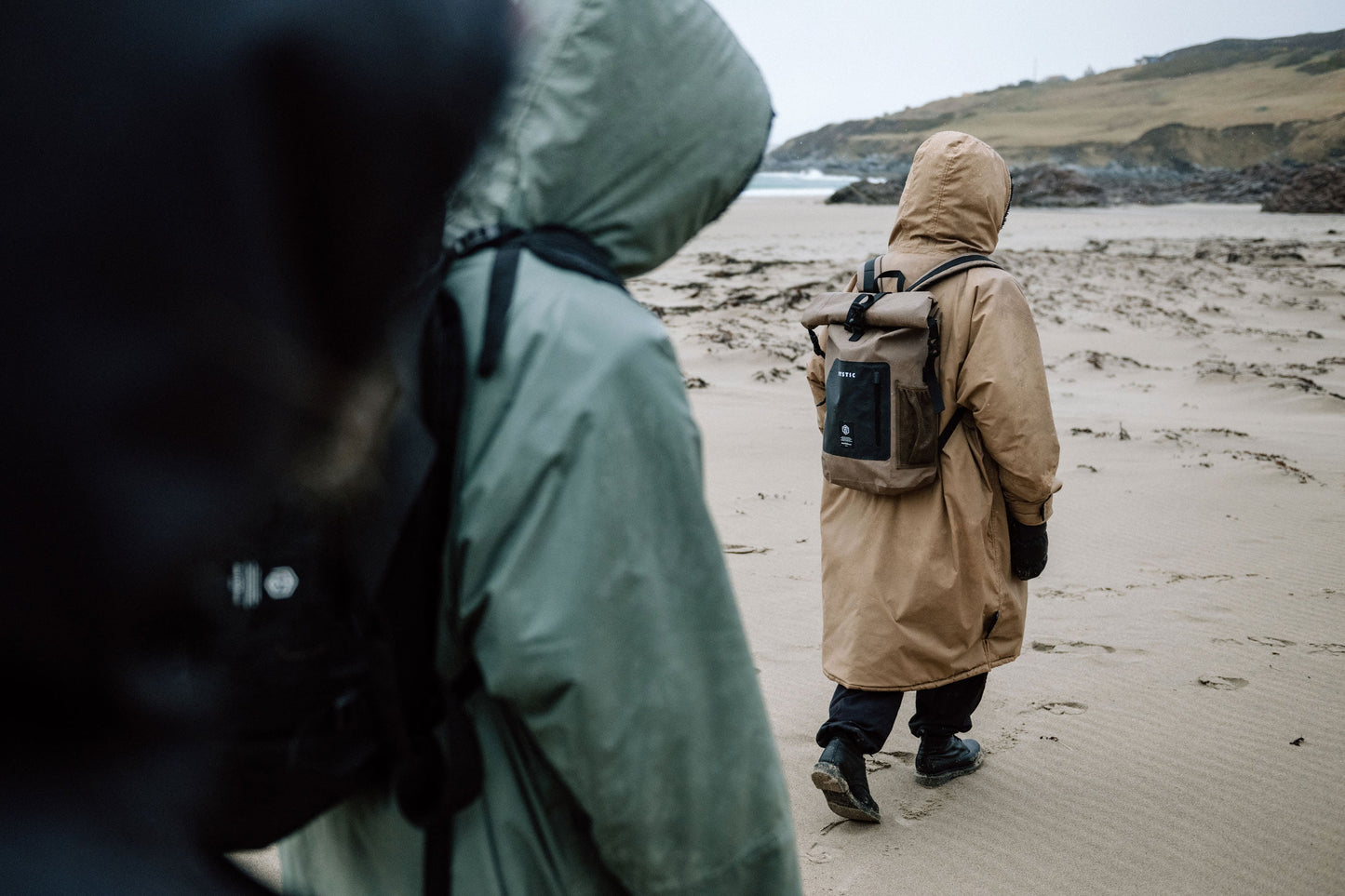 Mystic Poncho Explore | 24