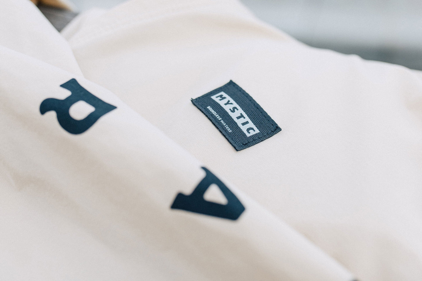 Mystic Seascape Jacket 25