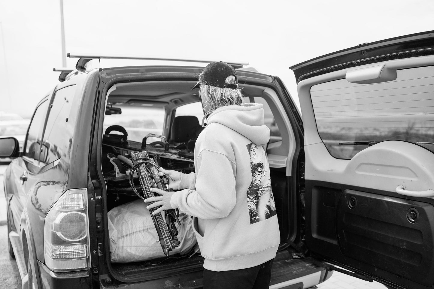 Mystic Whirl Hood Sweat