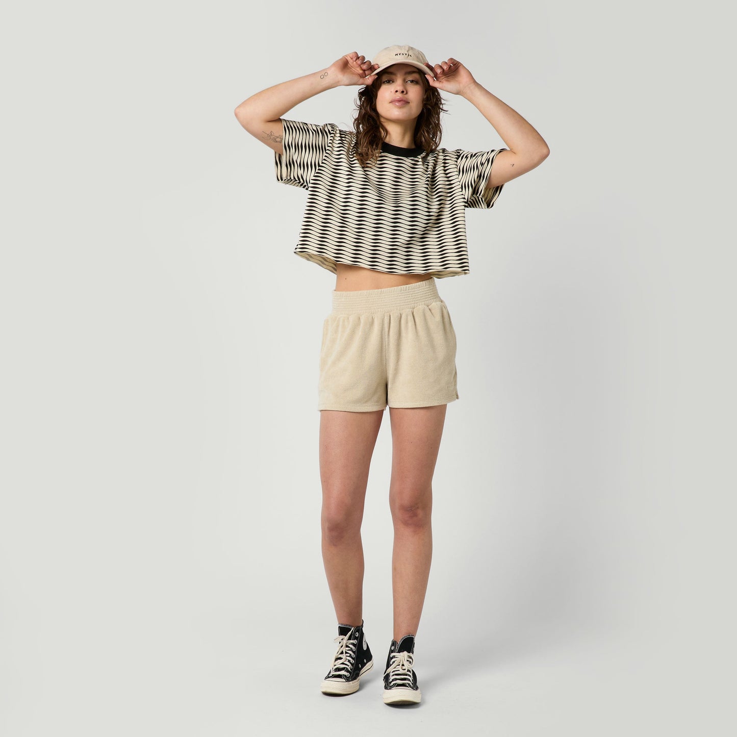 Mystic Freedom Short Women