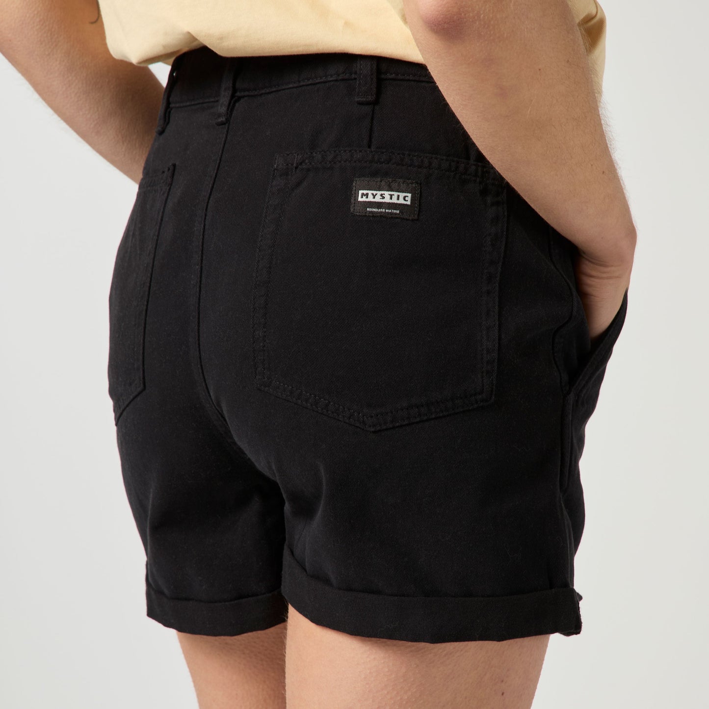 Mystic Island Short Women