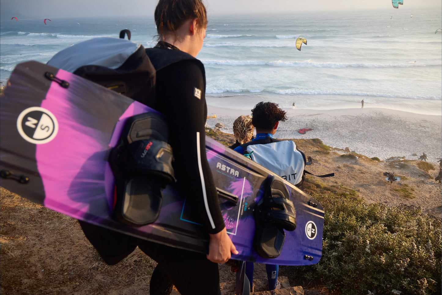 2025 North Astra Ladies Twintip Board