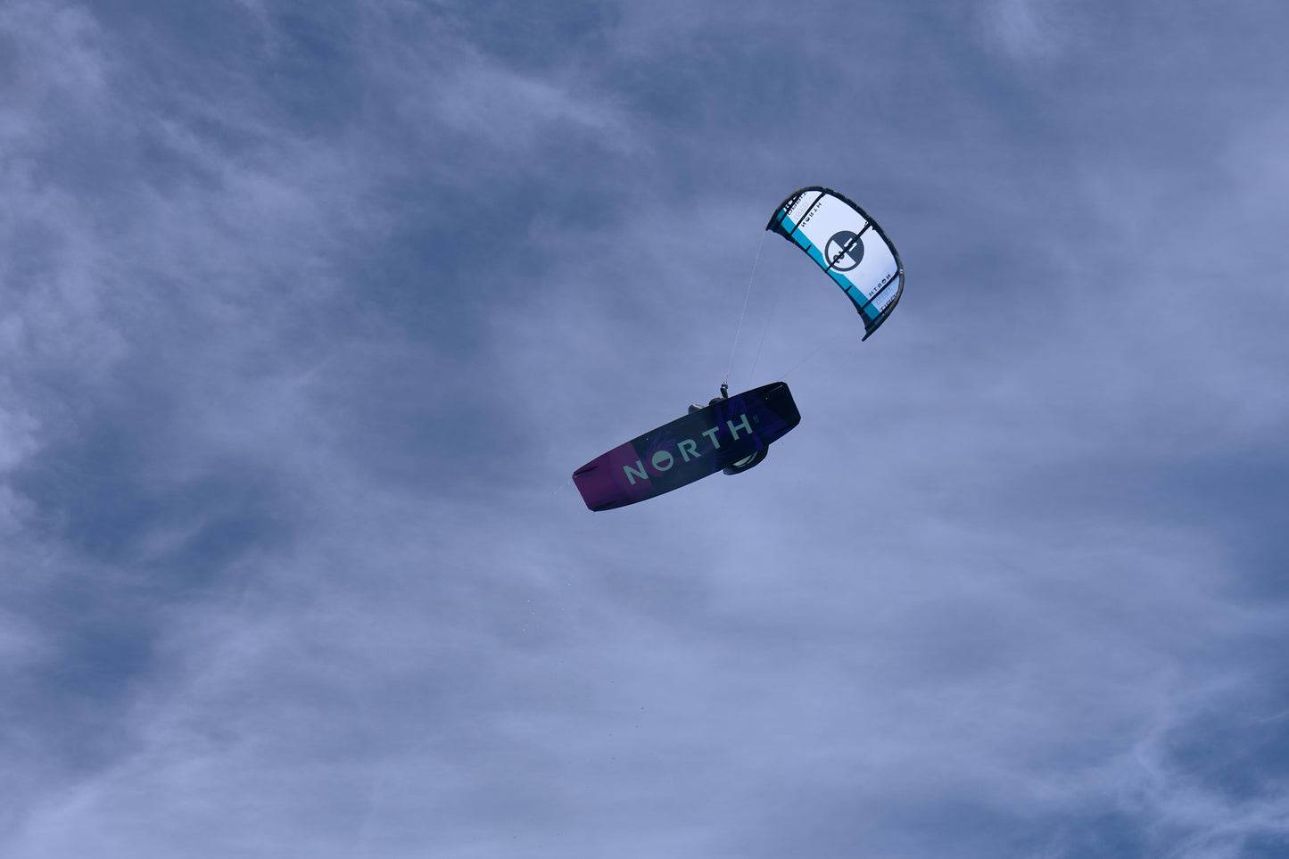 2025 North Astra Ladies Twintip Board