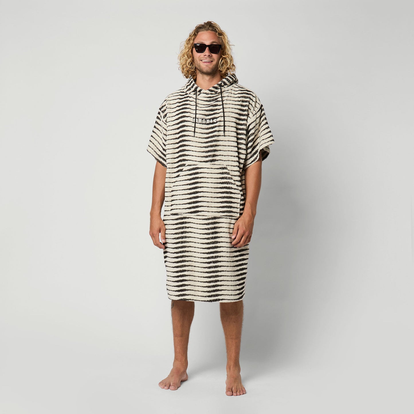 2024 Mystic Poncho Jacquard