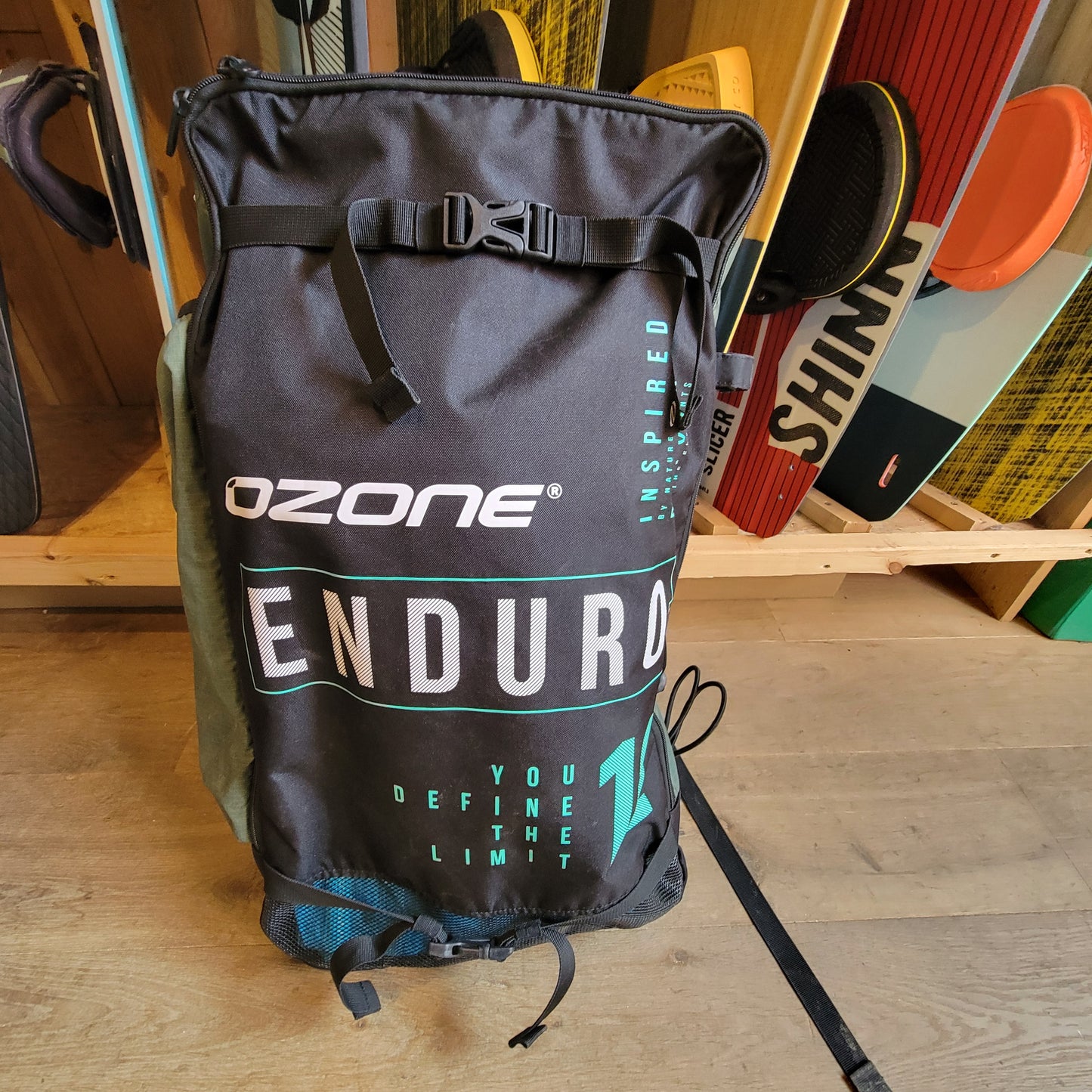 2022 Ozone 12m ENDURO V3 Kite Only w/bag  | USED / GRADE B