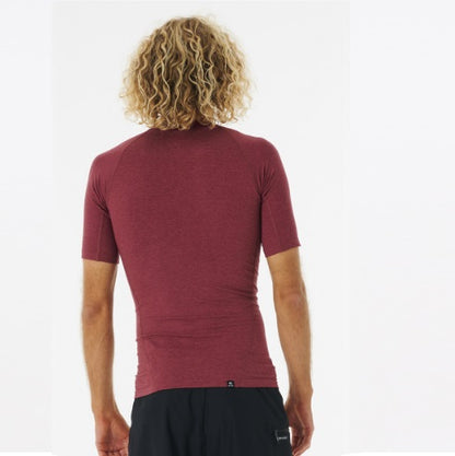 RIPCURL Dawn Patrol Perf T-shirt UV à manches courtes Maroon Marle 12SMRV 