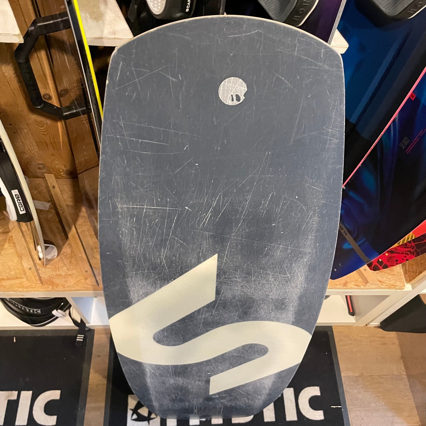 2024 Slingshot COALITION Wakeboard 145cm WK-010  | USED / GRADE C