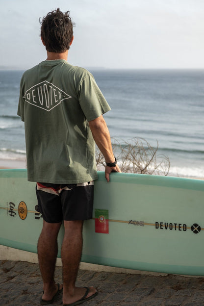 Devoted Printed Diamond Tee 200Gr