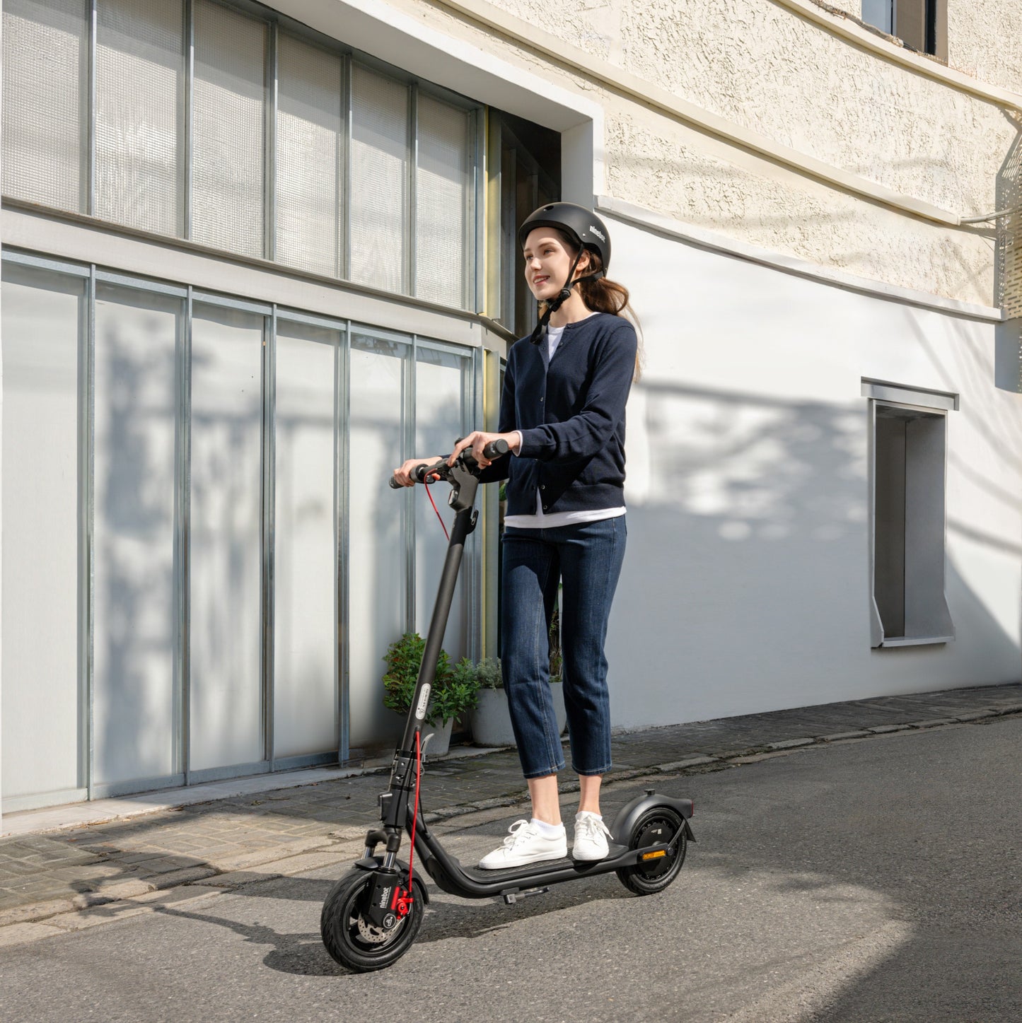 Segway-Ninebot F2 PRO E II Kickscooter | 900w 36v 460 Wh