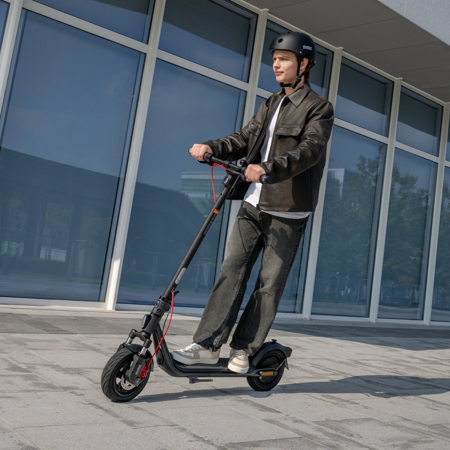 Segway-Ninebot F2 PRO E II Kickscooter | 900w 36v 460 Wh