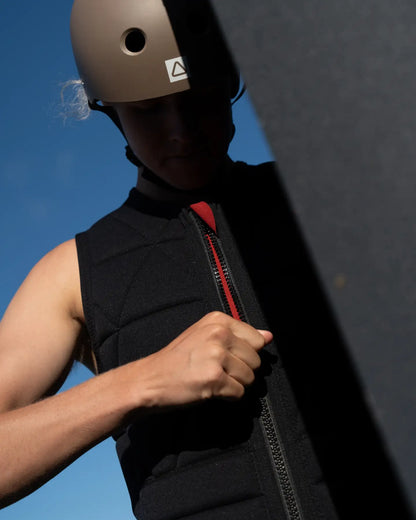 Follow Love nor Money | 26 - Impact Wake Vests