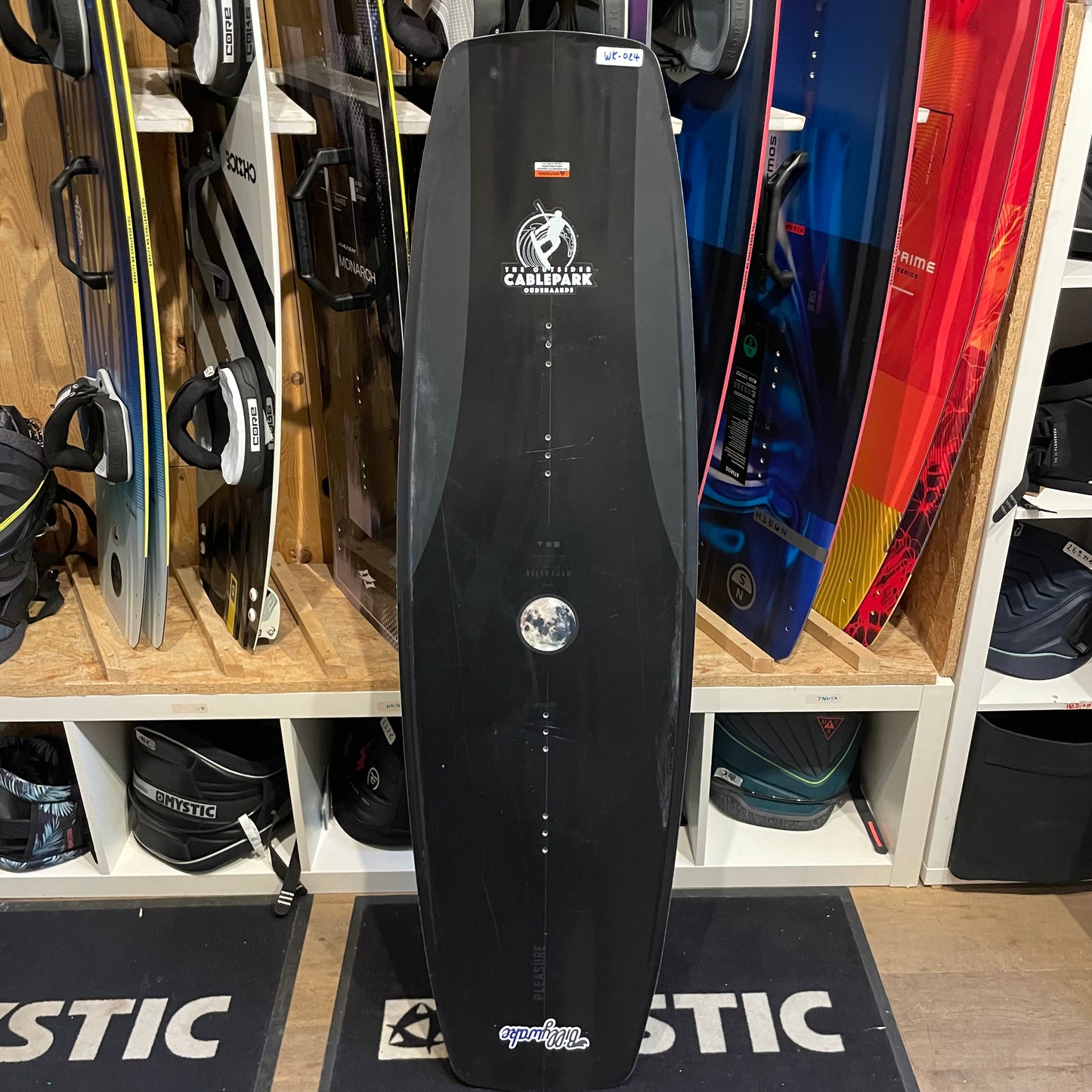 2025 HYPERLITE pleasure board 148cm WK024 | USED / GRADE B