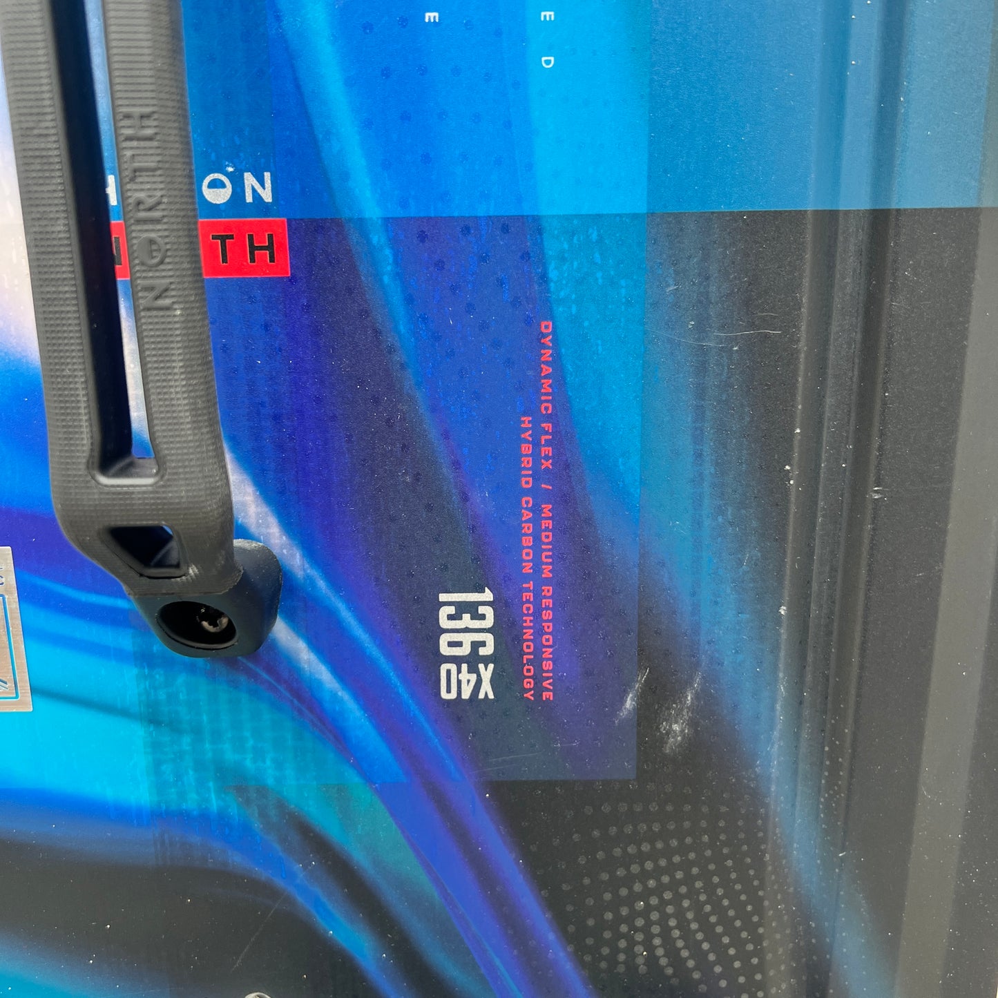 2025 North ATMOS Twintip Board Complete | USED / GRADE A