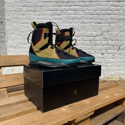 2025 Ronix Atmos EXP US 11 - USED / GRADE A