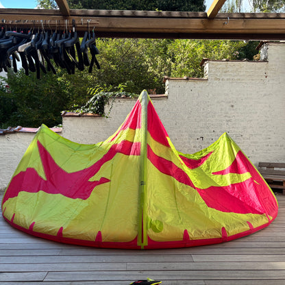 2018 F-One 8+11m BANDIT Kites w 2xbar  | USED / GRADE B