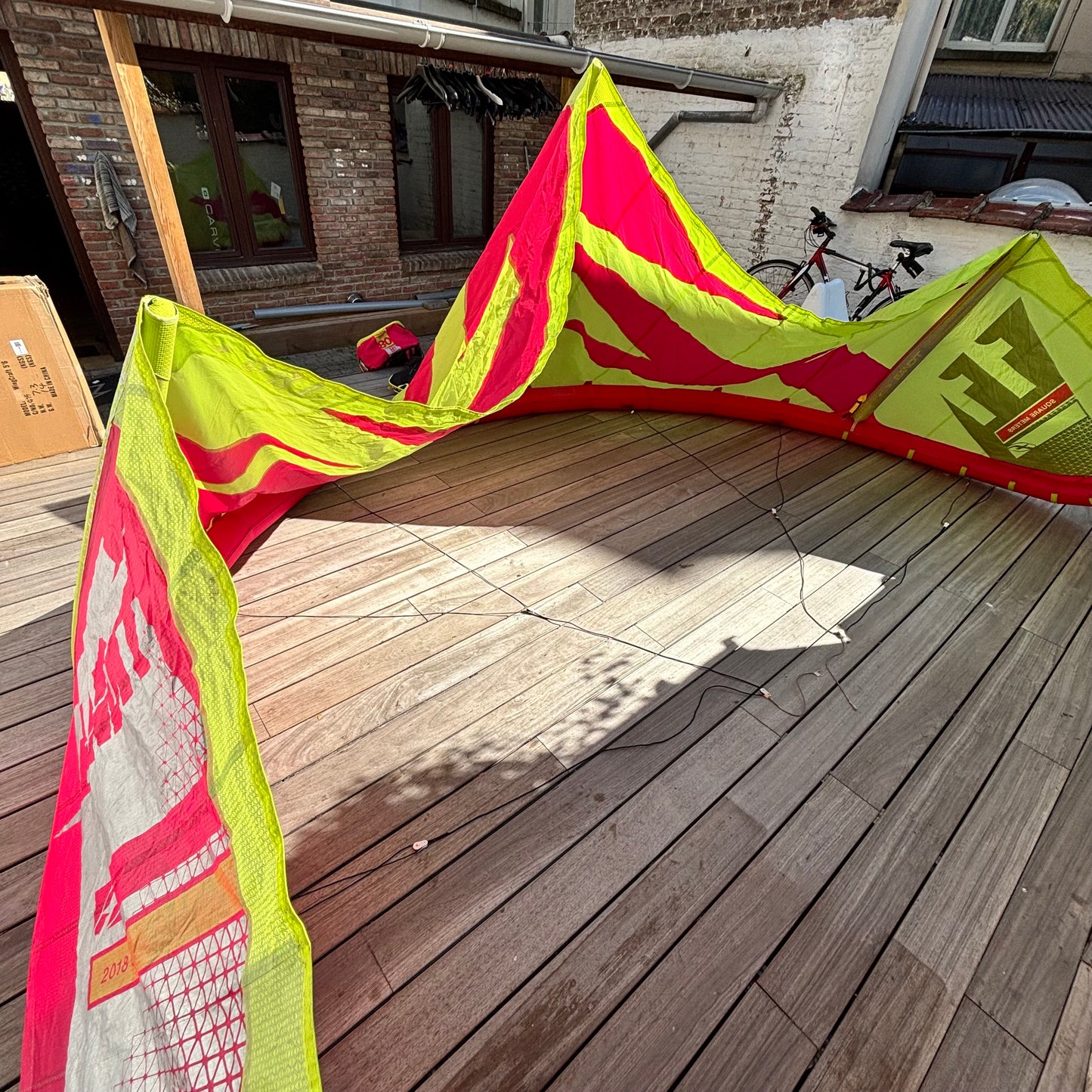 2018 F-One 8+11m BANDIT Kites w 2xbar  | USED / GRADE B