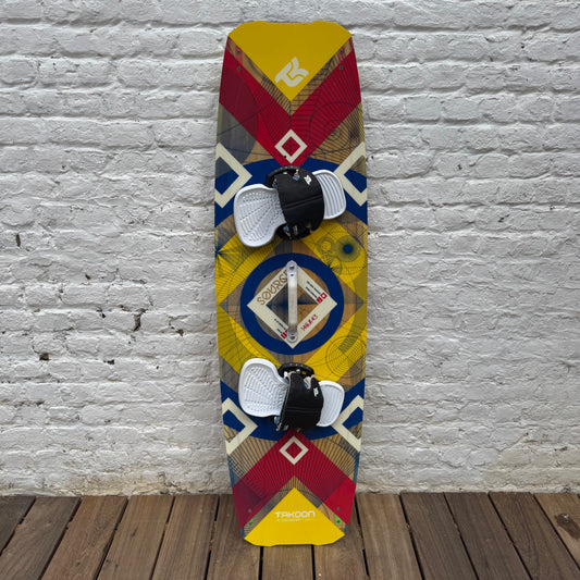 Takoon 146cm SOURCE Twintip COMPLETE | USED / GRADE A