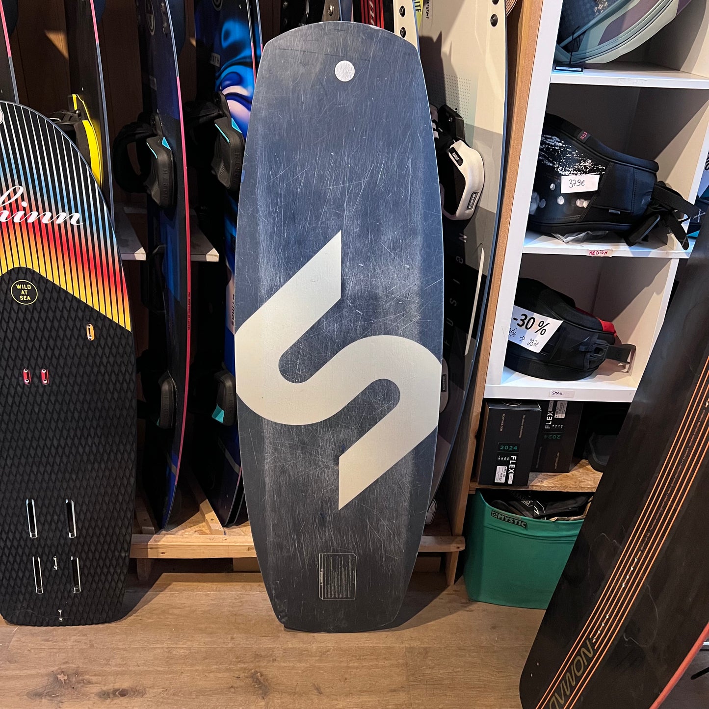 2024 Slingshot COALITION Wakeboard - 145cm NUM1  | USED / GRADE C