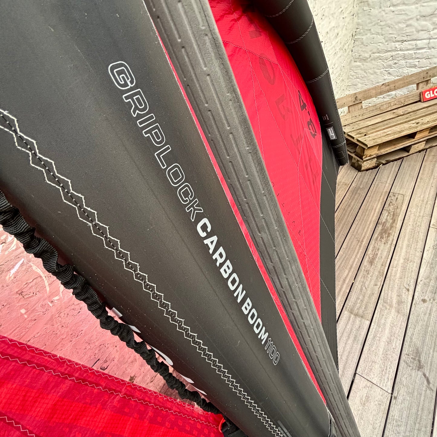 2025 North Nova Wing - rubine red - 4.8m | USED