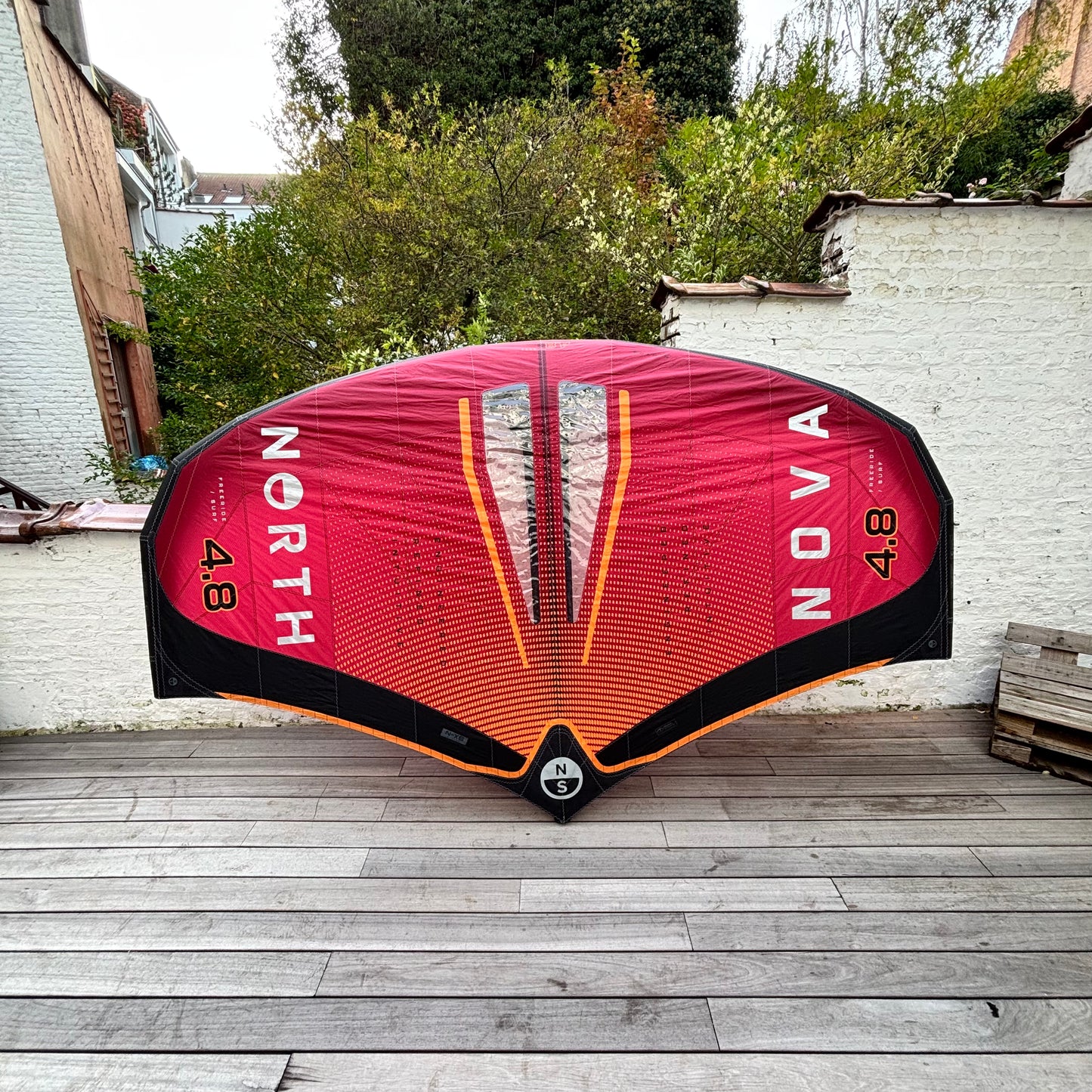 2025 North Nova Wing - rubine red - 4.8m | USED