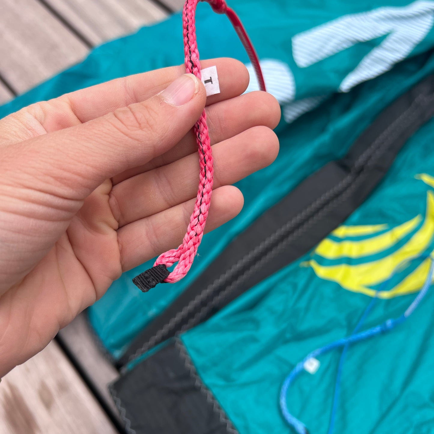 Ozone 8m REO V6 Kite Only w/bag | USED / GRADE A