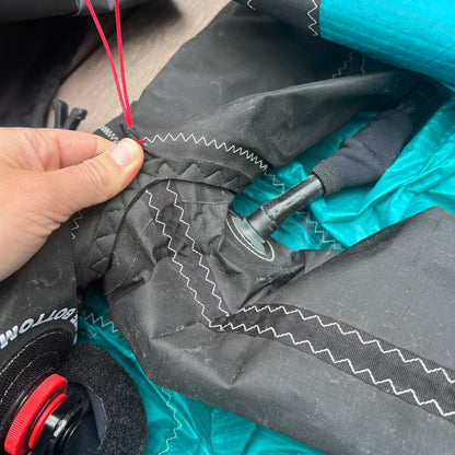 Ozone 8m REO V6 Kite Only w/bag | USED / GRADE A