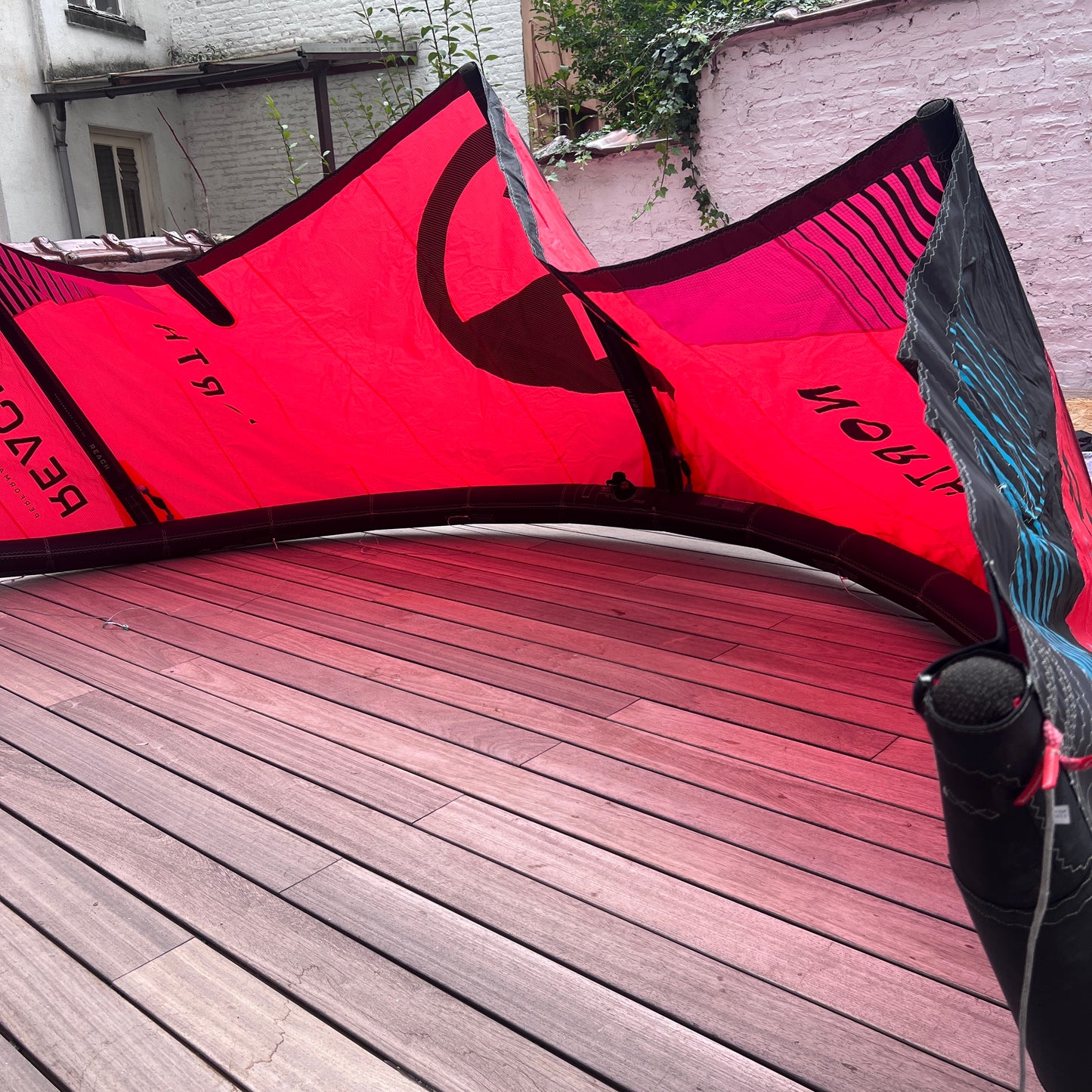 2024 North 9m REACH Kite Only w/bag | USED / GRADE B