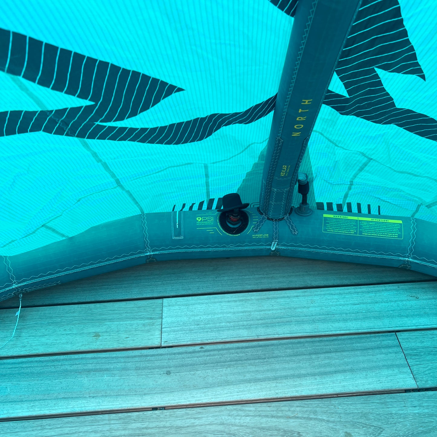 2022-23 North REACH 7m Kite Only w/bag | USED / GRADE B