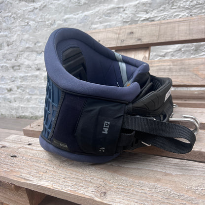 2022 Mystic Warrior X Waist Harness w/spreader Bar | USED / GRADE B