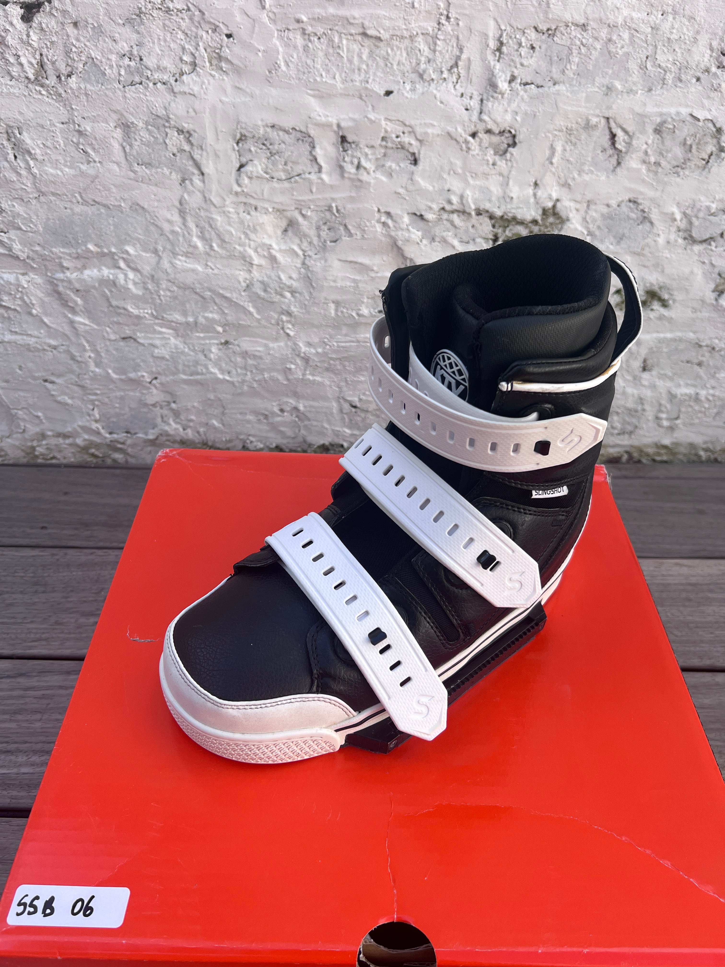 2025 Slingshot KTV EverShred Wakeboots US10 - SSB06 | USED / GRADE A